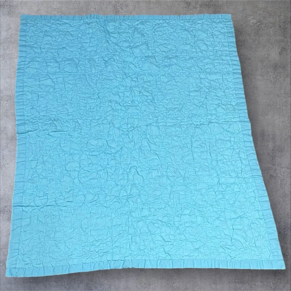 Vintage Handmade Embroidered Baby Quilt‎ Crib Blanket Blue White 28x39